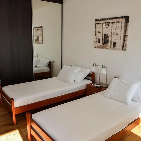 Buracom Trendy Apartment *